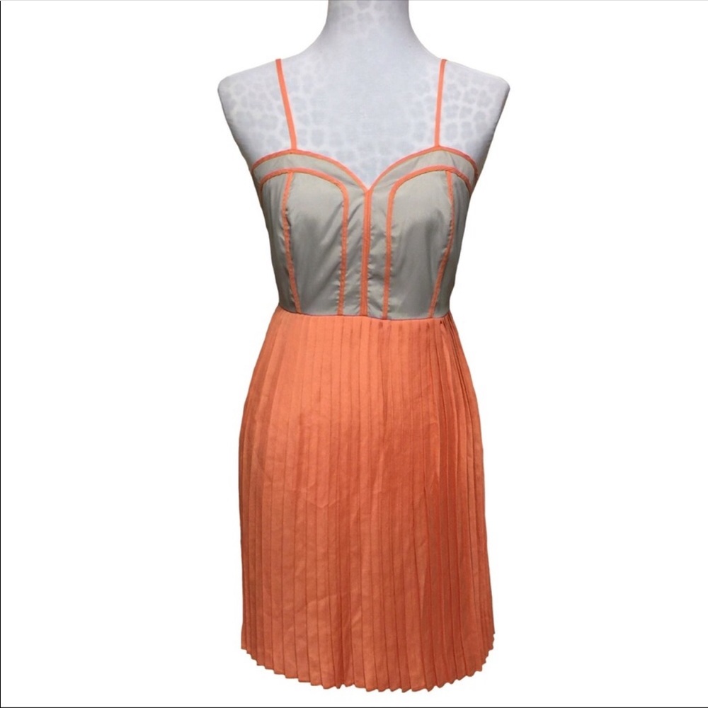 🌻L bar III -pleated dress-reposhing